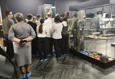 �����������